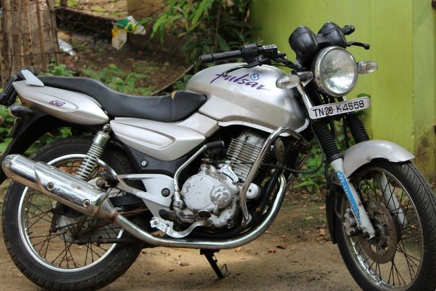 bajaj ki bike ka price